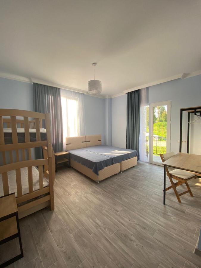 Kemo House Hotel บาทูมิ ภายนอก รูปภาพ