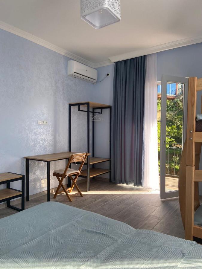 Kemo House Hotel บาทูมิ ภายนอก รูปภาพ